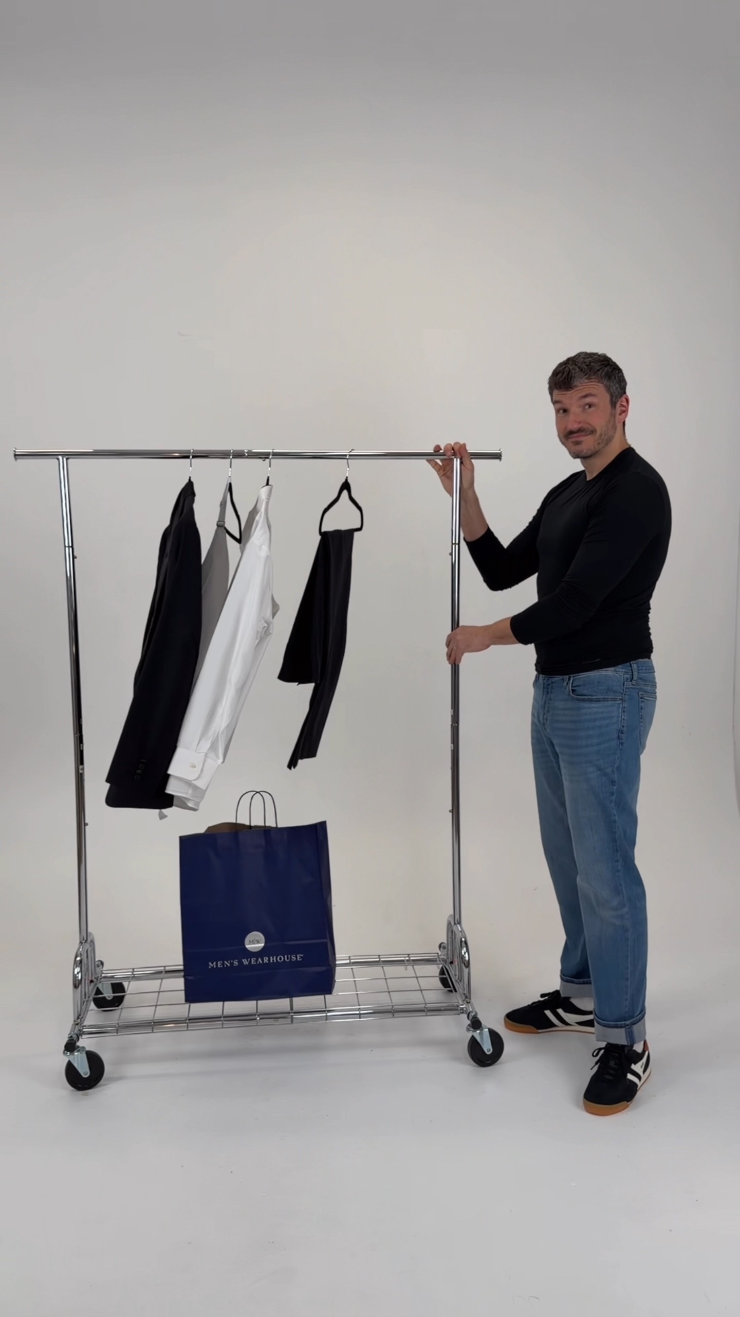 This year's Met theme is "Fashion is Art" exploring the relationship between clothing & the body